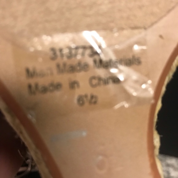 Kelly & Katie Two Tone with Jute Sandals - Picture 7 of 7